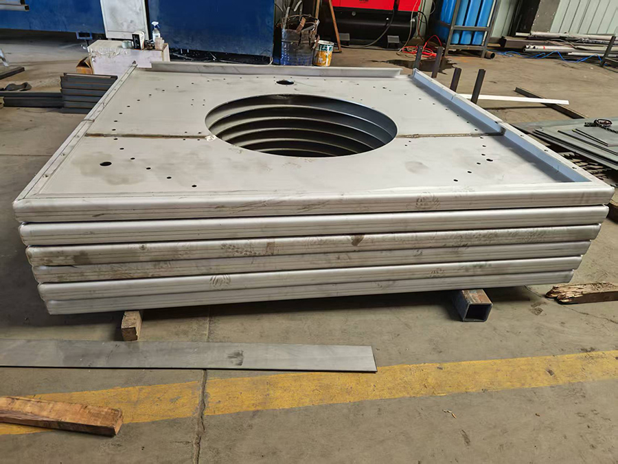 激光切割+折彎件